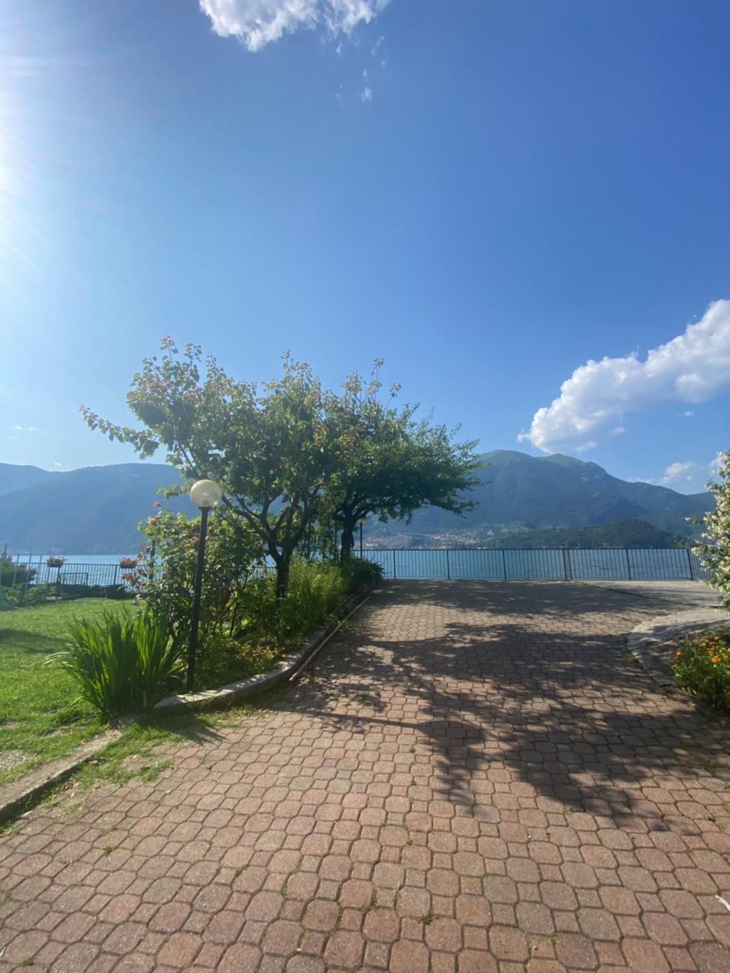 Peonia Apartment - Appartamento Vista Lago ليتْسّينو المظهر الخارجي الصورة